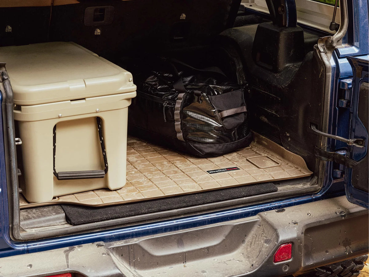 2nd Edge, Row with Bumper Black Edge With Cargo Liner Trunk ST - WeatherTech Protector, Behind Protector Ford compatible Seating with Bumper